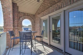 Southport Condo With Fire Pit, Deck & Private Pool