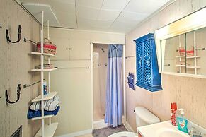 Athens Vintage Fishing Cabin on Elk River!