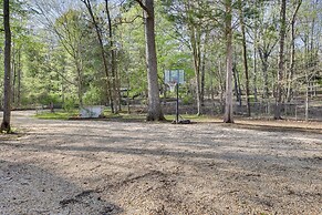 Athens Vintage Fishing Cabin on Elk River!