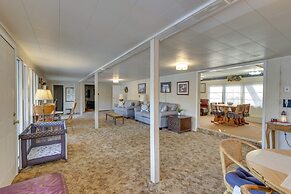 Athens Vintage Fishing Cabin on Elk River!