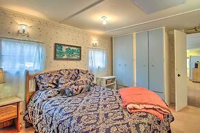 Athens Vintage Fishing Cabin on Elk River!