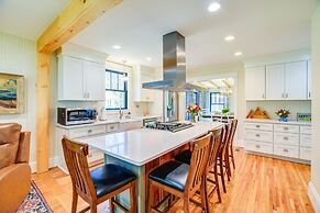 Stunning Damascus Vacation Rental w/ Fire Pit!