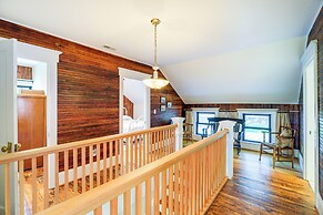 Stunning Damascus Vacation Rental w/ Fire Pit!