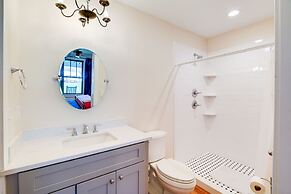 Stunning Damascus Vacation Rental w/ Fire Pit!