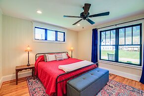 Stunning Damascus Vacation Rental w/ Fire Pit!