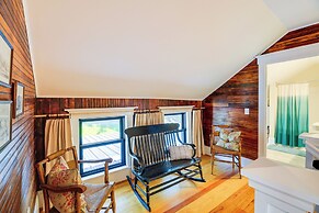 Stunning Damascus Vacation Rental w/ Fire Pit!