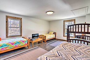 Pet-friendly Fair Play Getaway w/ Boat Dock!