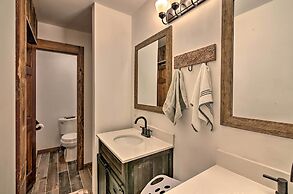 Pet-friendly Fair Play Getaway w/ Boat Dock!