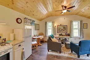 Quiet Country Escape: Fire Pit, Fish On-site!