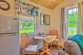 Quiet Country Escape: Fire Pit, Fish On-site!