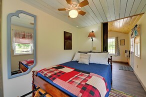 Quiet Country Escape: Fire Pit, Fish On-site!