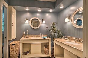 Chic Family-friendly Home With Outdoor Oasis!