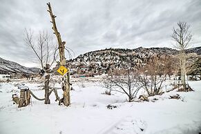 Cozy Durango Apt w/ Mtn View ~ 6 Mi to Downtown!