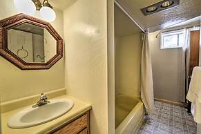 Cozy Durango Apt w/ Mtn View ~ 6 Mi to Downtown!