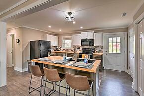 Cozy Murfreesboro Home w/ Furnished Patio!