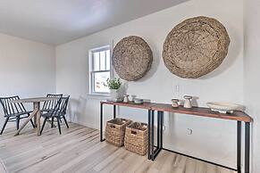 Modern Kanab Cottage w/ View < 1 Mi to Hiking!