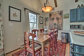 Cozy Wintergreen Cabin Near Mountain Inn & Slopes!