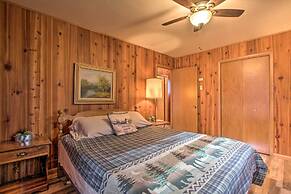 Pet-friendly New Auburn Apt w/ On-site Lake!