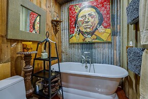 Waterfront Cottage on Tomales Bay w/ Dock & Views