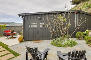 Waterfront Cottage on Tomales Bay w/ Dock & Views