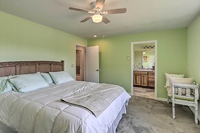 Picturesque Palisade Home: Mt Garfield Views!