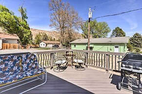 Picturesque Palisade Home: Mt Garfield Views!
