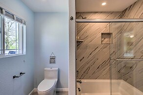 Picturesque Palisade Home: Mt Garfield Views!