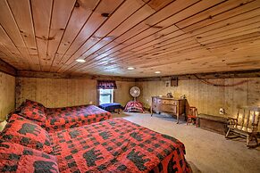 'the Bovard Lodge' Rustic Cabin Near Ohio River!