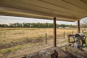 'the Bovard Lodge' Rustic Cabin Near Ohio River!