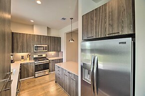 Bright & Spacious Houston Townhome: Near Dtwn