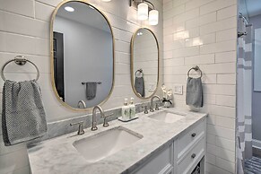 Modern Middletown Retreat, Minutes to Downtown!