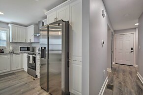Modern Middletown Retreat, Minutes to Downtown!