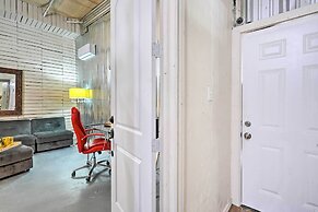 Ideally Located Vacation Rental Studio in Laredo!