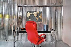 Ideally Located Vacation Rental Studio in Laredo!