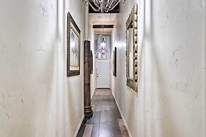 Ideally Located Vacation Rental Studio in Laredo!