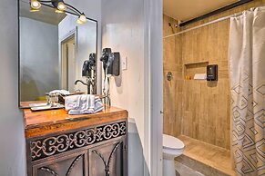 Ideally Located Vacation Rental Studio in Laredo!