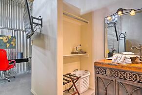 Ideally Located Vacation Rental Studio in Laredo!