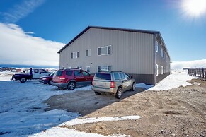 Saratoga Retreat ~ 3 Mi to Saratoga Lake!