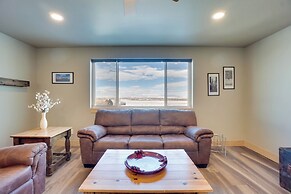 Saratoga Retreat ~ 3 Mi to Saratoga Lake!