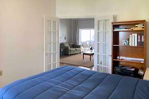 Bayfront Palmetto Retreat With Pool, Spa & Dock!