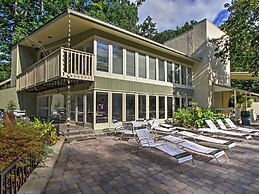 Unique Gatlinburg Cabin: Decks, Hot Tub, Fire Pit