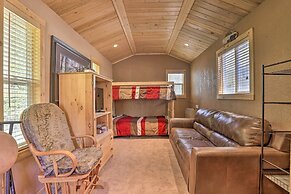 Fireplace, Deck & Mtn Views: Grand Lake Home!