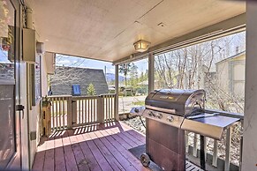 Fireplace, Deck & Mtn Views: Grand Lake Home!