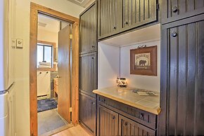 Fireplace, Deck & Mtn Views: Grand Lake Home!