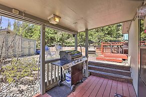Fireplace, Deck & Mtn Views: Grand Lake Home!
