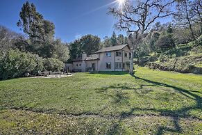 Waterfront Clearlake Retreat w/ Dock & Kayaks