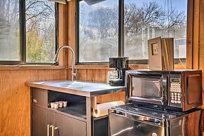 Waterfront Lake Dunlap Studio Cabin w/ Dock