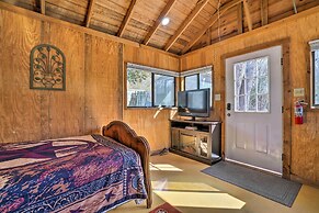 Waterfront Lake Dunlap Studio Cabin w/ Dock