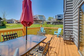 Stylish Branson Townhome: 3 Mi to Theatre District