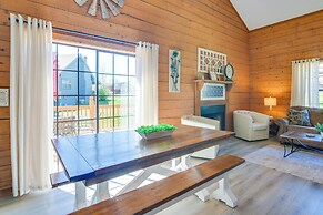 Stylish Branson Townhome: 3 Mi to Theatre District